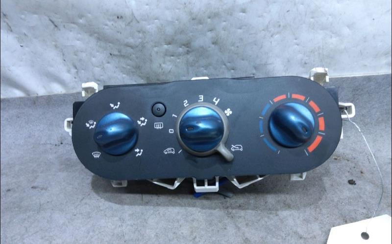 Commande chauffage RENAULT TWINGO 2 Diesel - 1