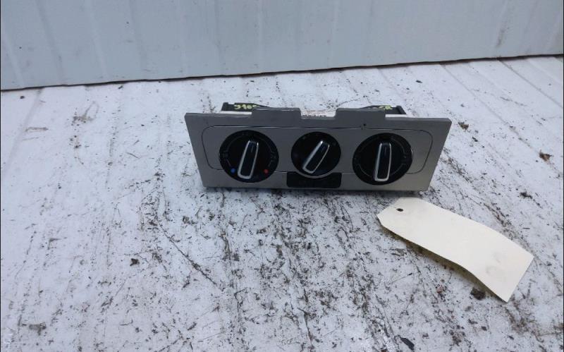 Commande chauffage VOLKSWAGEN POLO 5 Diesel - 1