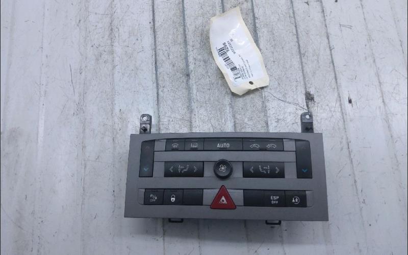 Commande chauffage PEUGEOT 407 Diesel - 1