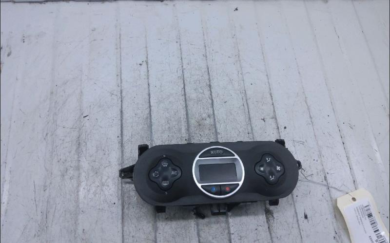 Commande chauffage RENAULT TWINGO 2 Diesel - 1