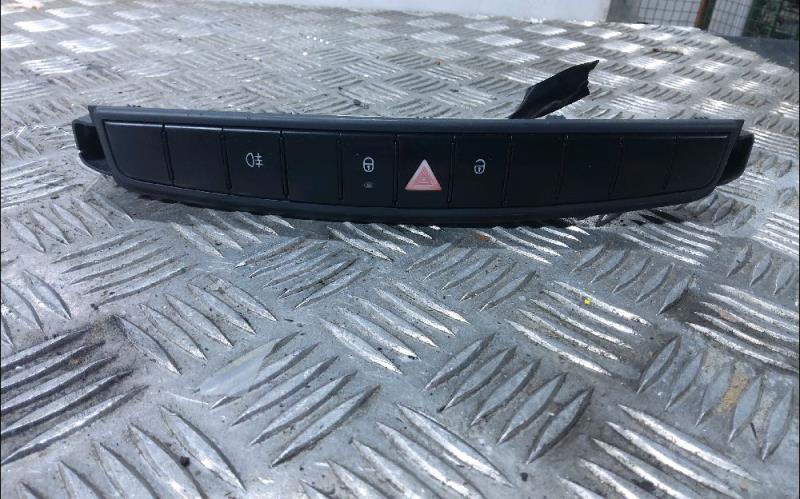 Bouton de warning SMART FORFOUR 1 Diesel - 1