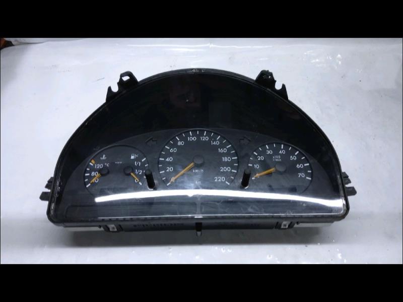 Compteur MERCEDES CLASSE M 163  - 1