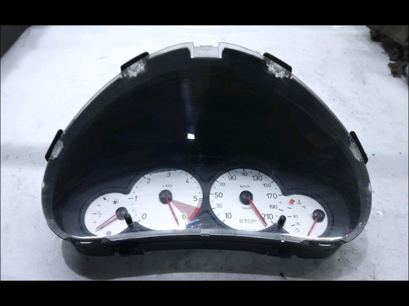 Compteur PEUGEOT 206 Diesel - 1