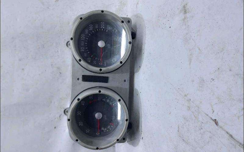 Compteur VOLKSWAGEN POLO 3 Diesel - 1