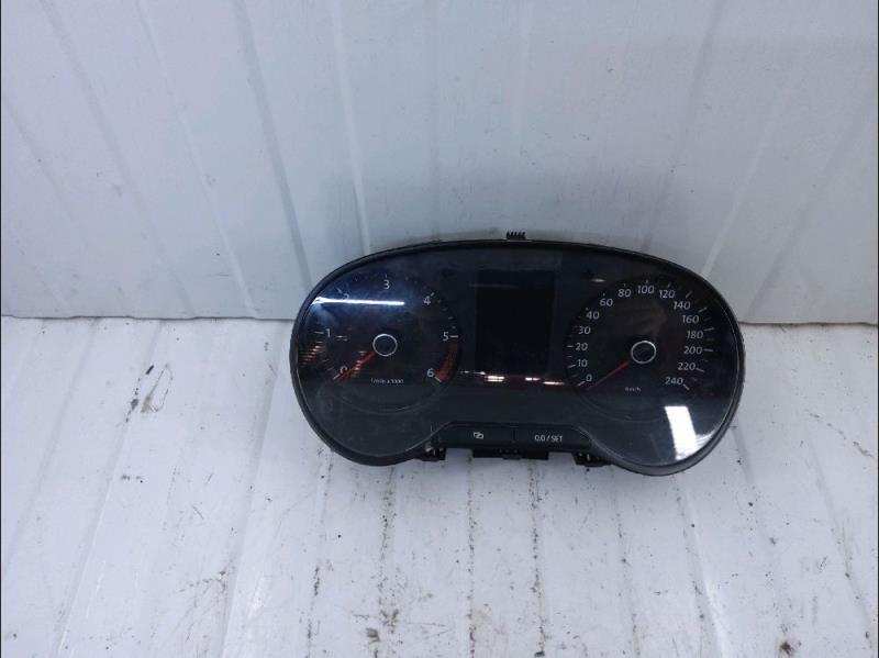 Compteur VOLKSWAGEN POLO 5 Diesel - 1