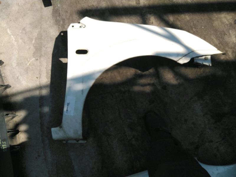 Aile avant droit FORD FIESTA 5 Diesel - 1