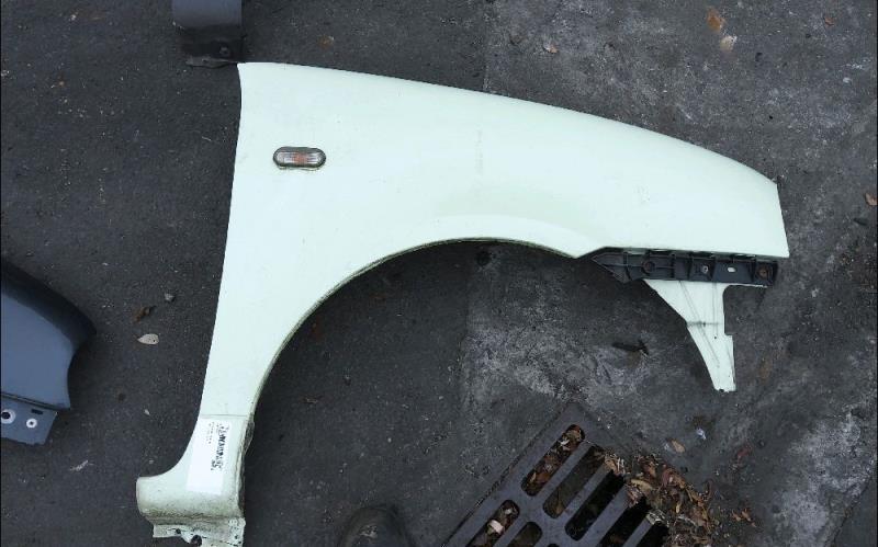Aile avant droit SEAT AROSA Essence - 1