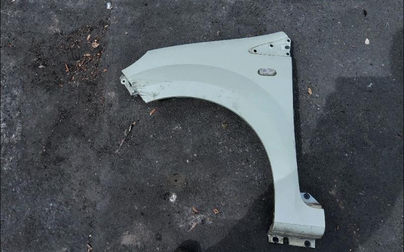 Aile avant gauche RENAULT TWINGO 2 Essence - 1