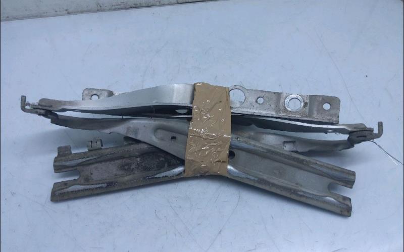 Charniere de capot PEUGEOT 407 Diesel - 1
