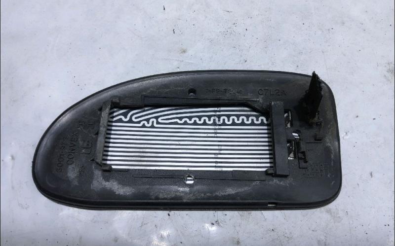 Glace retroviseur droit FORD FOCUS 1 Diesel - 1