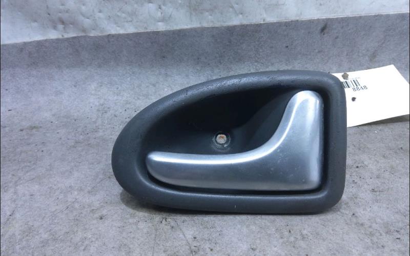 Poignee interieur avant droit RENAULT SCENIC 1 Diesel - 1