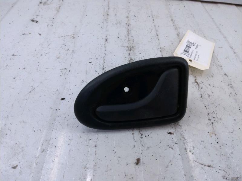Poignee interieur avant droit RENAULT SCENIC 1 Diesel - 1