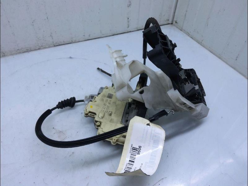 Serrure avant droit VOLKSWAGEN PASSAT 5 Diesel - 1