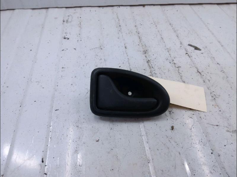 Poignee interieur arriere gauche RENAULT SCENIC 1 Diesel - 1