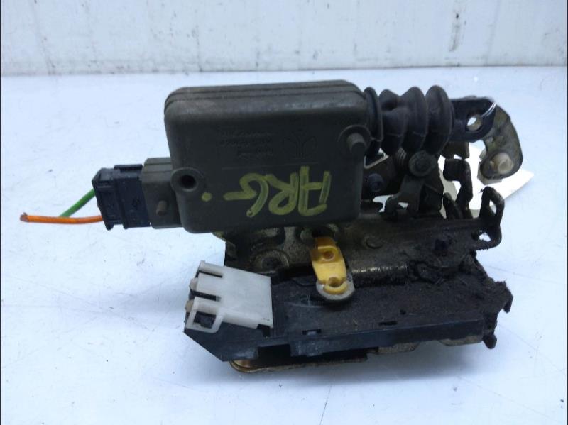 Serrure arriere gauche RENAULT R19 Essence - 1