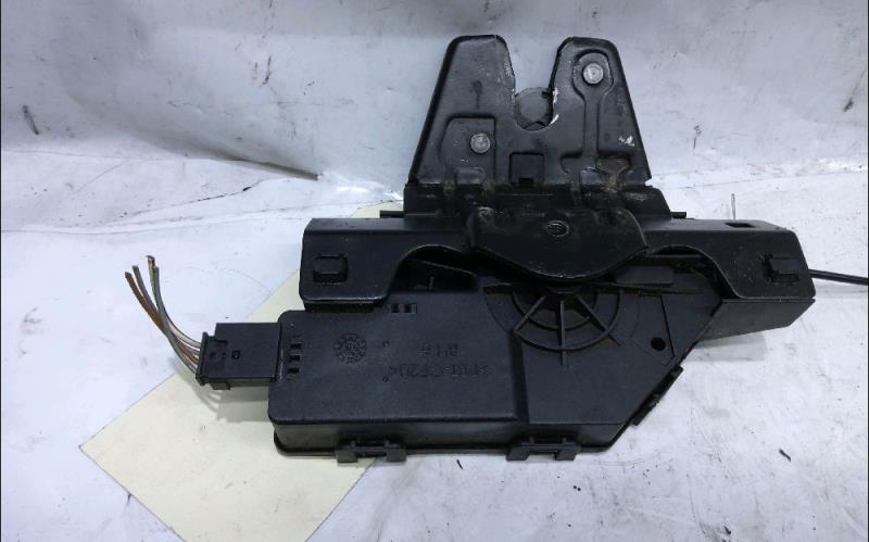 Serrure de hayon BMW SERIE 1 E87 Diesel - 1