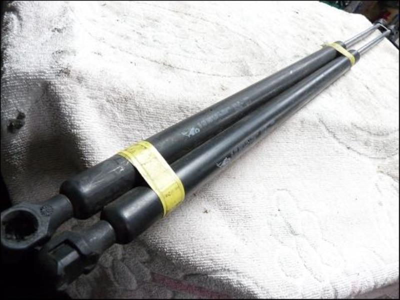 Verin de coffre CITROEN BERLINGO 1  - 1