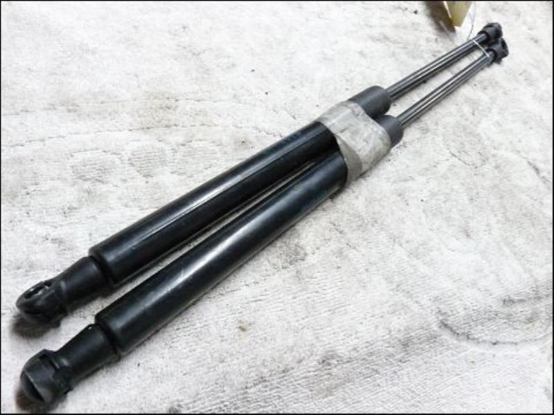 Verin de coffre RENAULT TWINGO 2  - 1