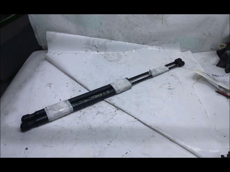 Verin de coffre FORD FIESTA 6 Diesel - 1