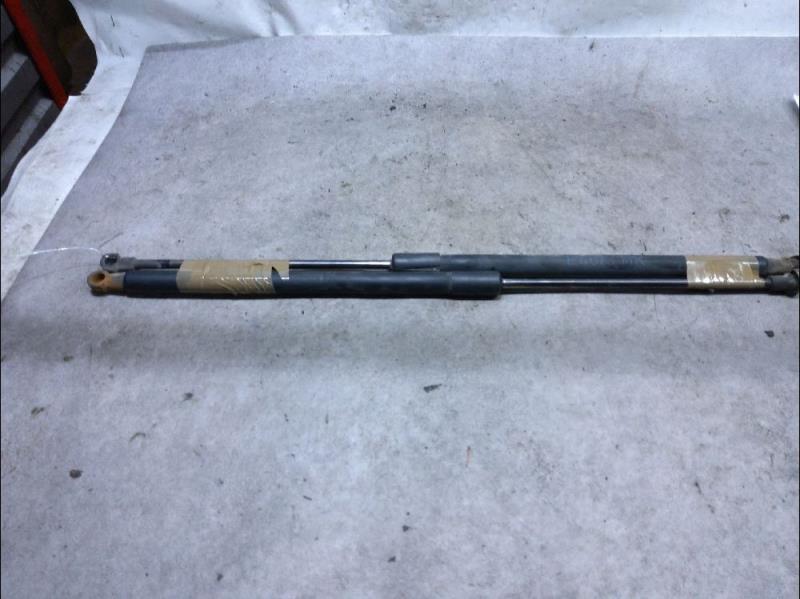 Verin de coffre BMW SERIE 3 E46 TOURING Diesel - 1