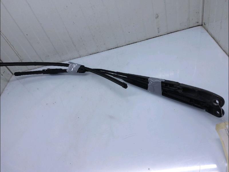 Bras essuie glace avant RENAULT CLIO 3 Diesel - 1
