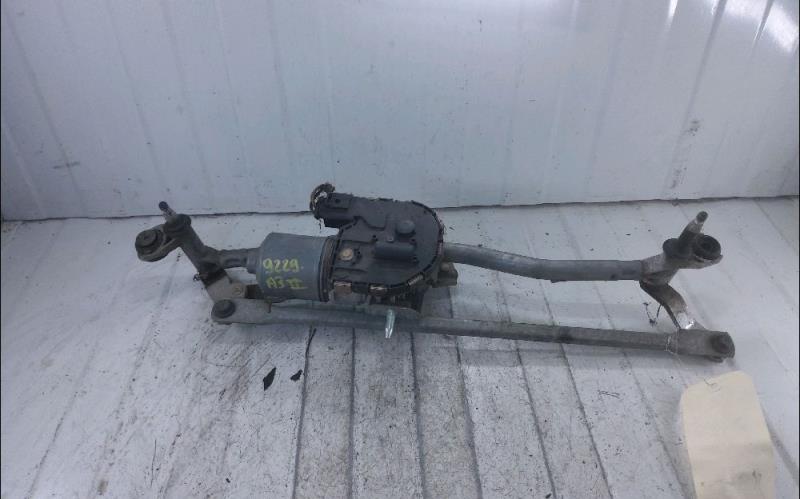 Moteur essuie glace avant