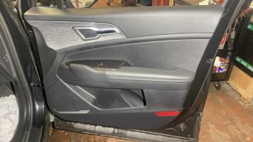 Panneau de porte avant droit