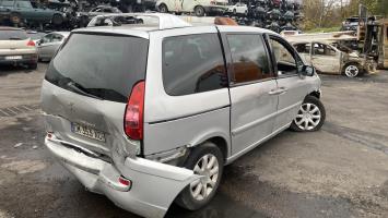 Porte avant gauche