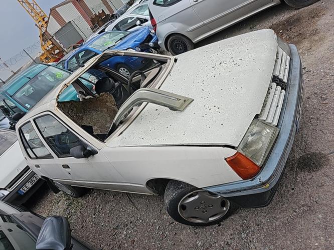 Amortisseur Avant Droit PEUGEOT 205 Phase 2 - Réf. 5202L7 - Occasion En Bon état