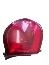 Fanale posteriore principale sinistro (luci)