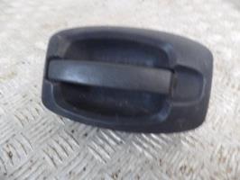 Poignee porte avant droit