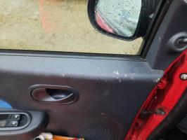 Interrupteur de leve vitre avant gauche