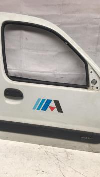 Porte avant droit