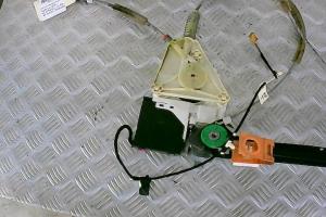 Leve vitre electrique avant droit