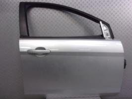 Porte avant droit