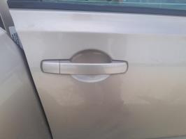 Poignee porte avant droit