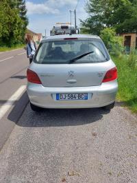 Triangle avant droit
