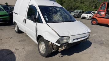 Moteur essuie glace avant