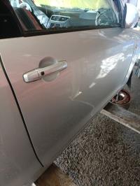 Porte avant droit