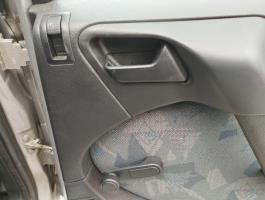 Poignee interieur arriere droit