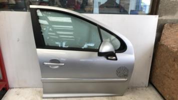 Porte avant droit