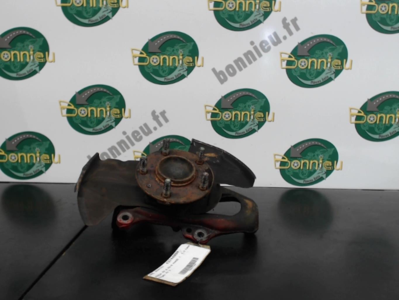 Fusee avant droit MAZDA RX8 PHASE 1 COUPE Essence - 1