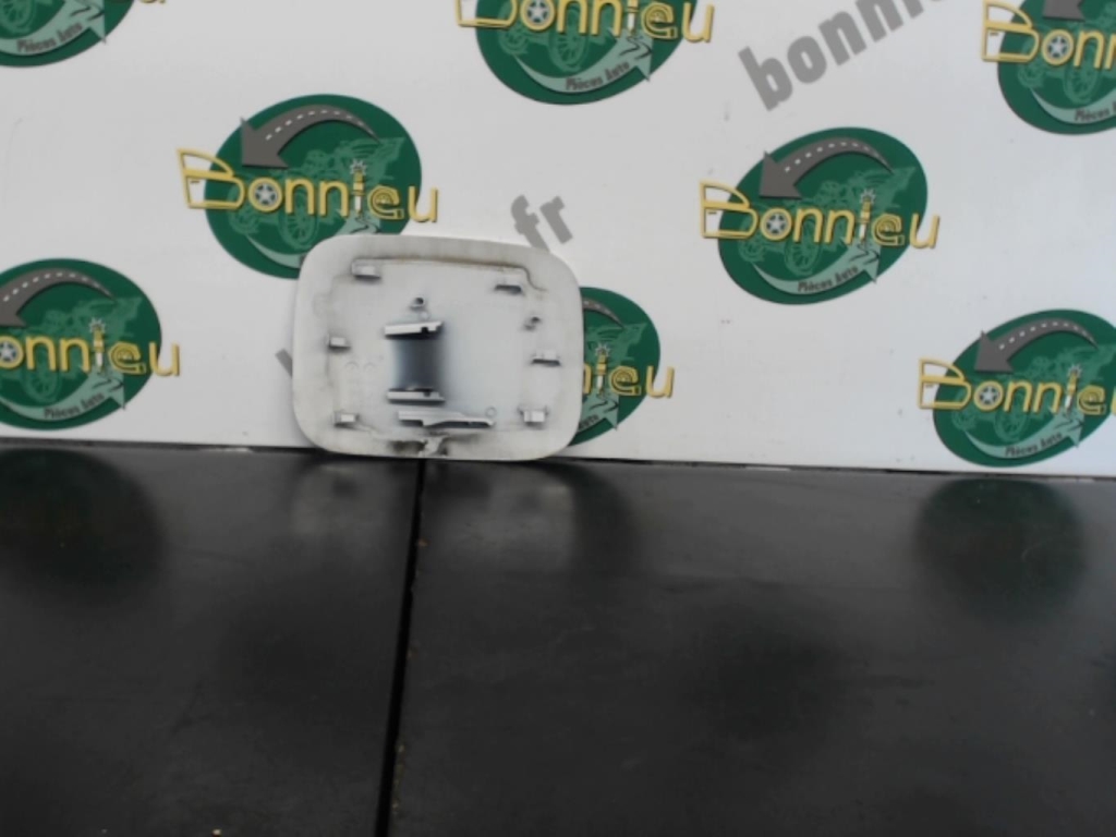 Trappe d'essence CITROEN C3 3 PHASE 1 Diesel - 1