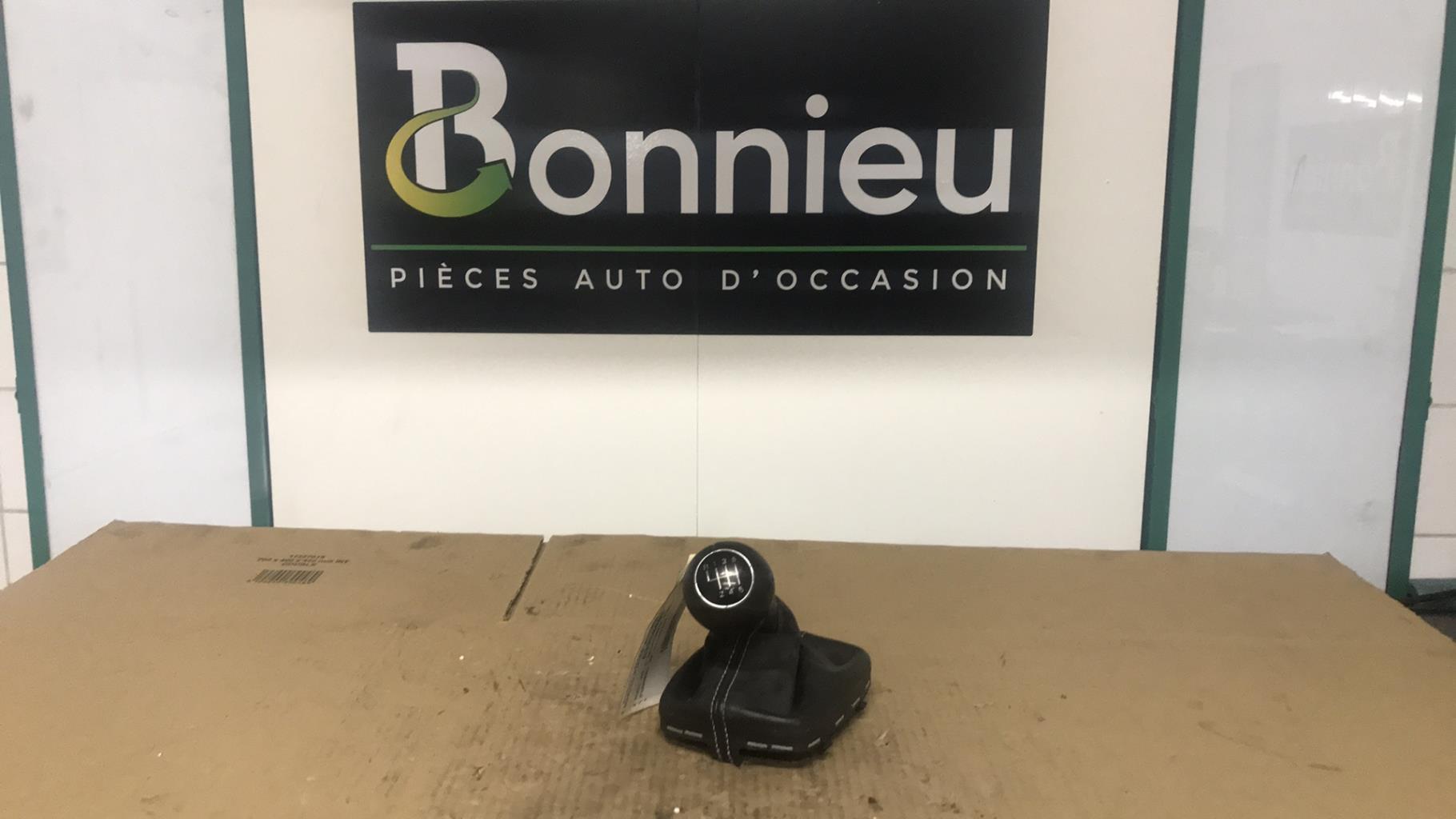 Pommeau de vitesses AUDI A3 2 SPORTBACK PHASE 2 Diesel - 1
