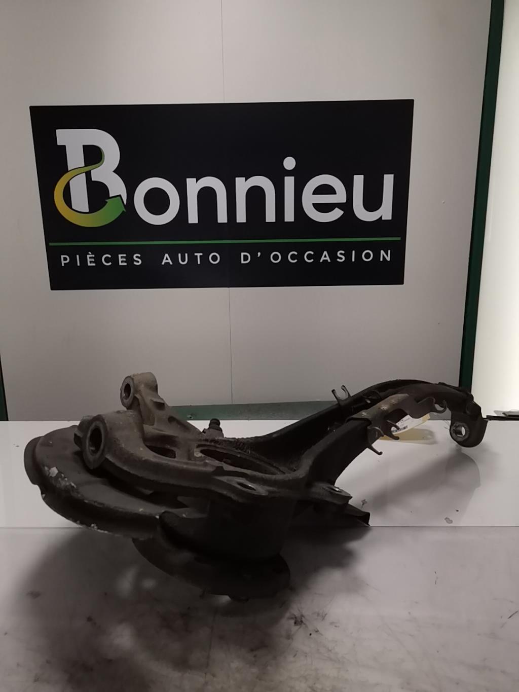 Fusee avant gauche AUDI Q7 1 PHASE 1 Diesel - 1