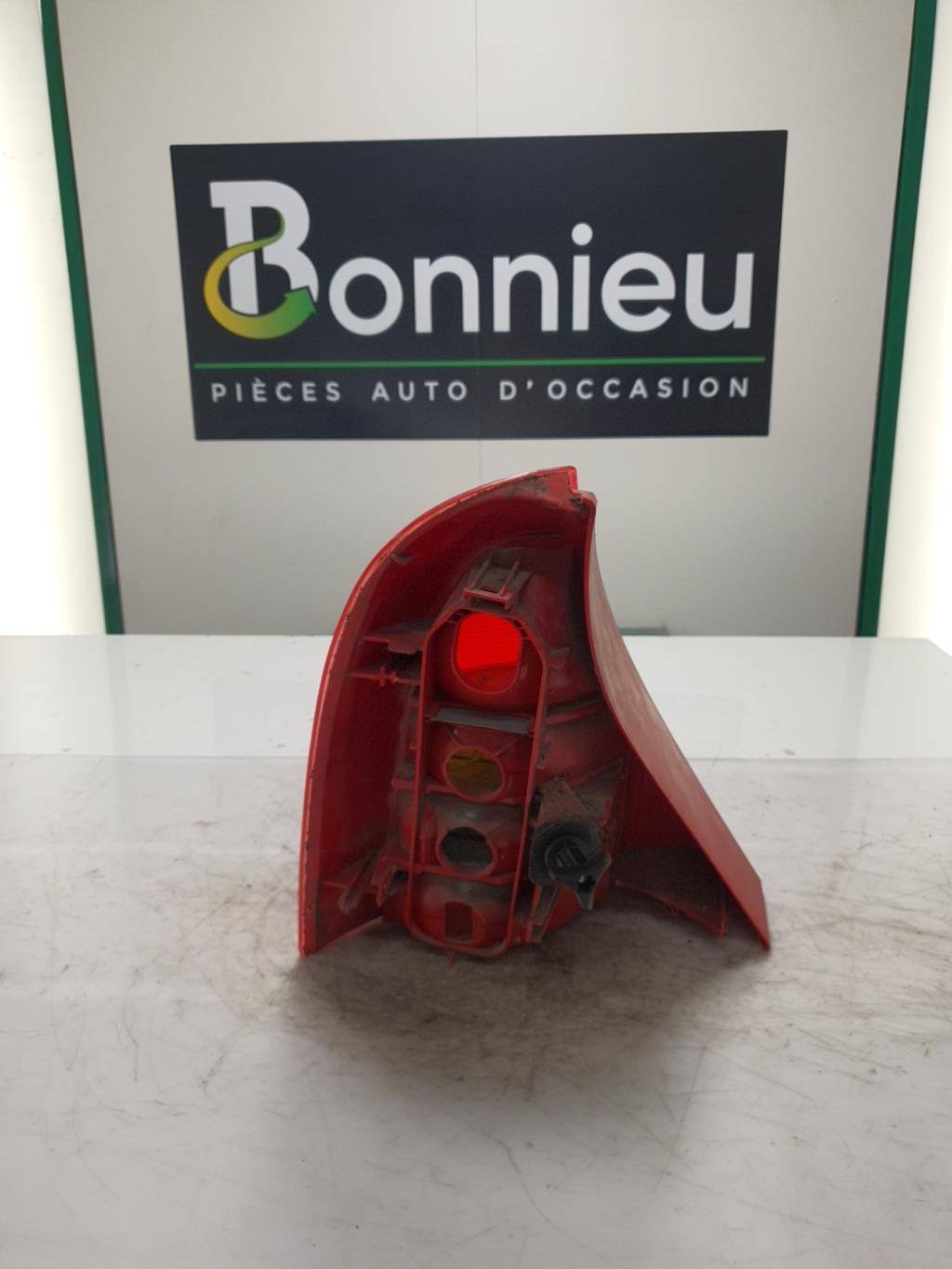 Fanale posteriore principale destro (luci) RENAULT CLIO 2 PHASE 1 Gasolina - 1