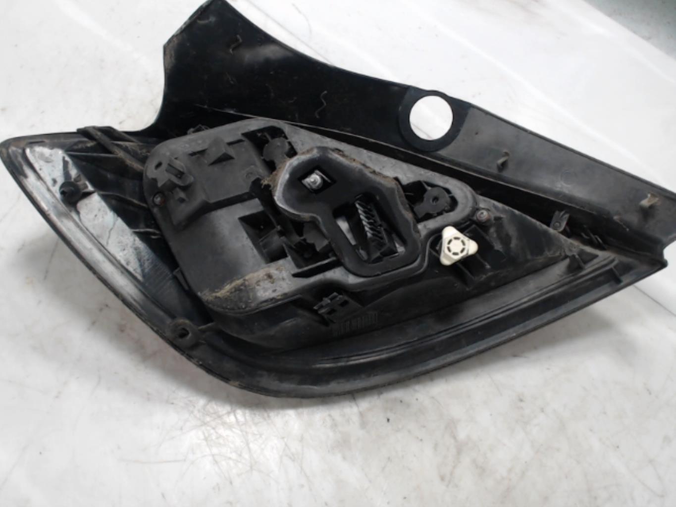 Fanale posteriore principale destro (luci) OPEL ASTRA H PHASE 1 Gasolina - 1