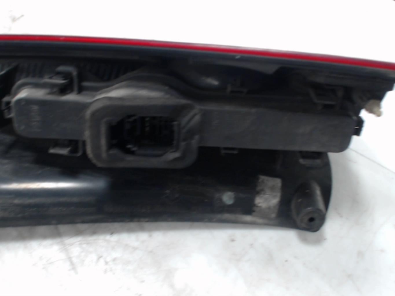 Fanale posteriore principale sinistro (luci) RENAULT GRAND ESPACE 4 PHASE 1 Diésel - 1