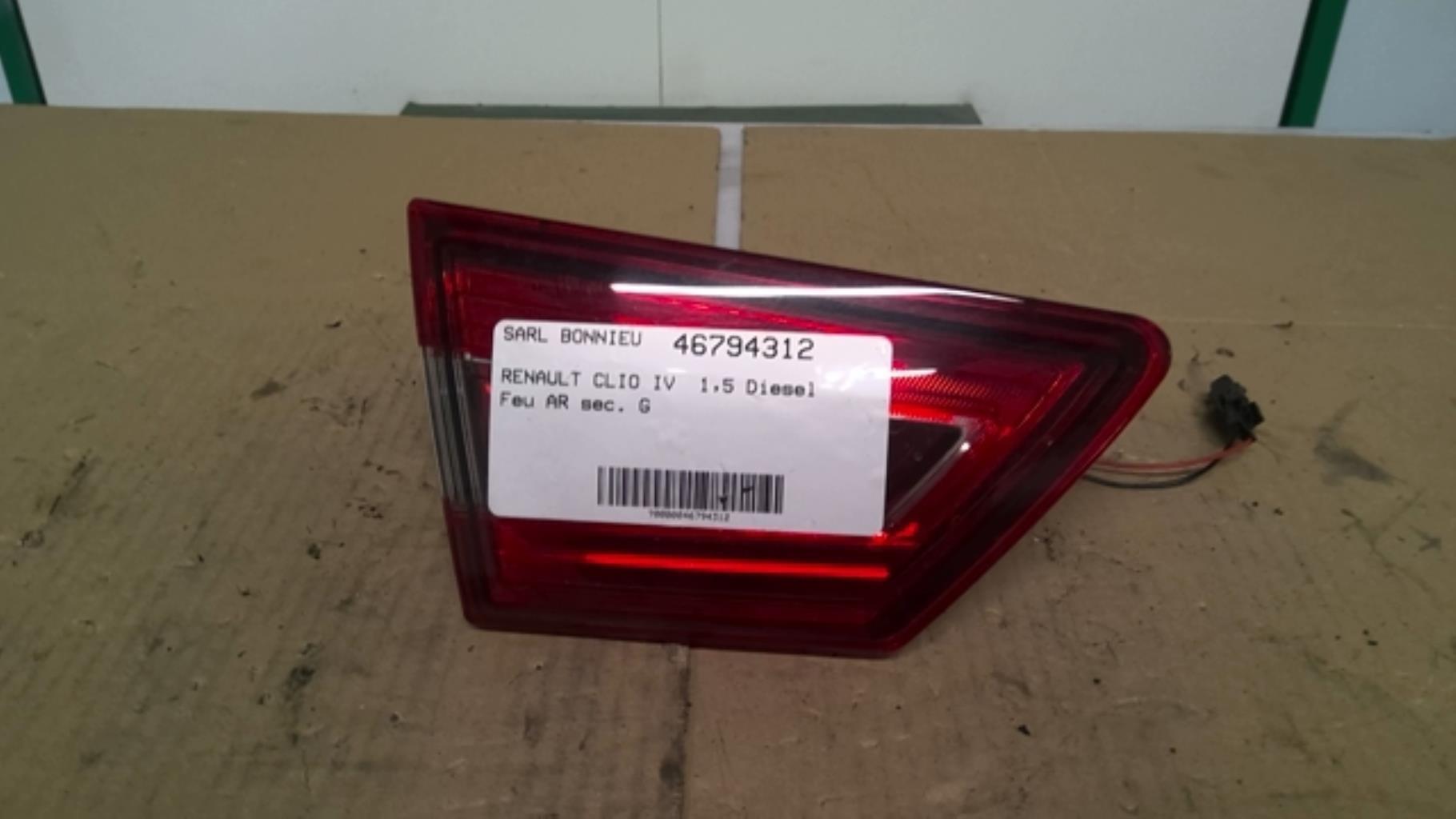 Feu arriere secondaire gauche (feux) RENAULT CLIO 4 PHASE 1 Diesel - 1