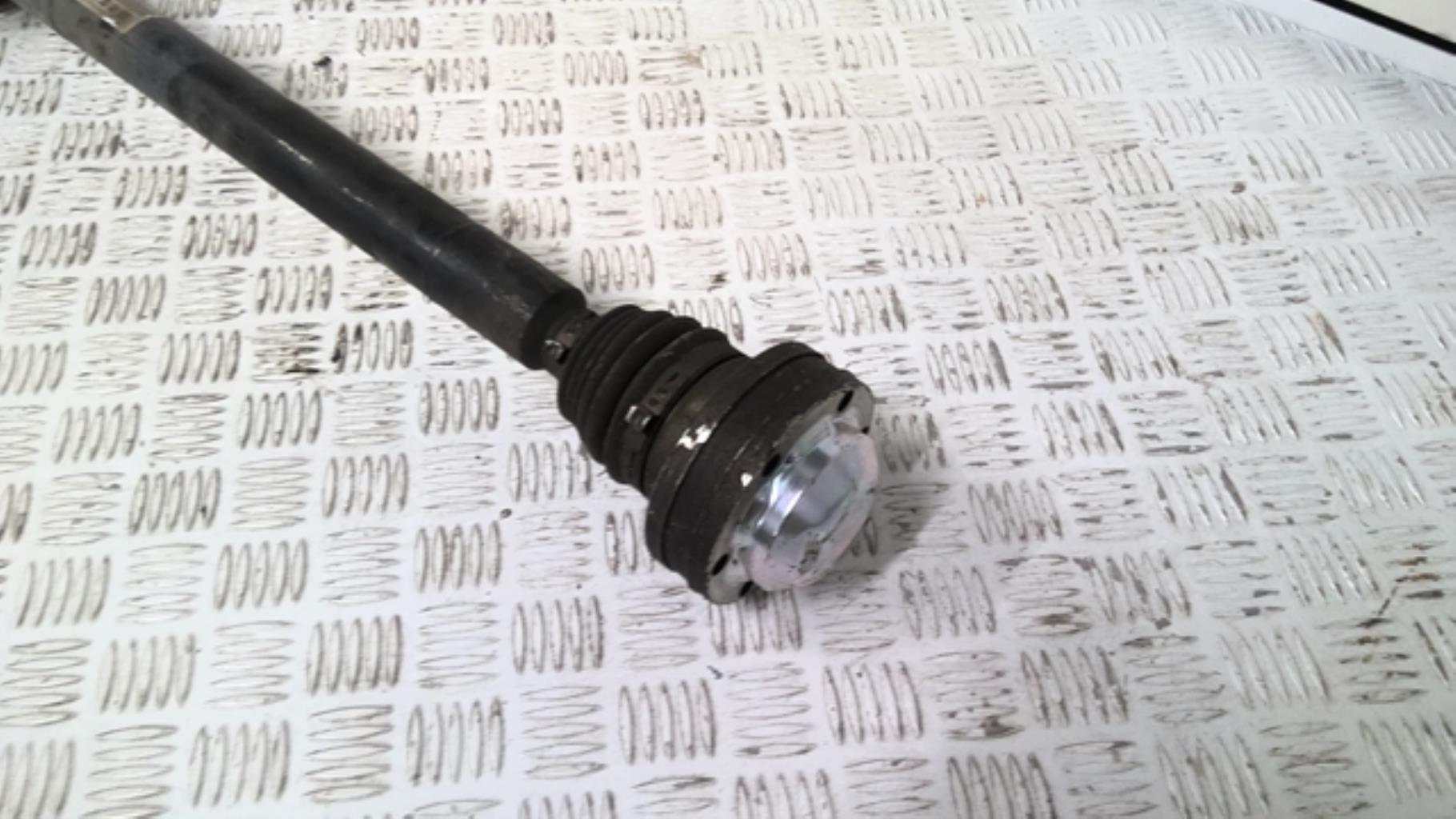 Giunto cardanico albero di trasmissione destro SEAT TOLEDO 3 Diésel - 1